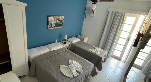 Трёхместный номер Standard с балконом Pousada Kopenhagen Beach