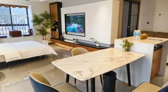 Люкс Deluxe Wanghu Ju Guesthouse