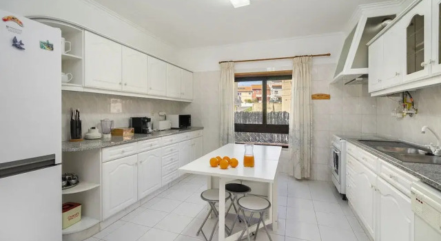 Апартаменты с 4 комнатами Perfect Family Hideout Residence W/Ac & 4Br + 5Ba