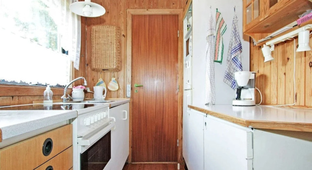 Rustic Holiday Home in Lolland Zealand With Terrace, Забронировать Отель Крамнитсе Лолланн