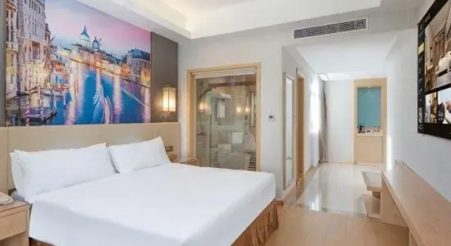 Люкс Deluxe Vienna International Hotel Zhanjiang North Railway Station Dingsheng Plaza