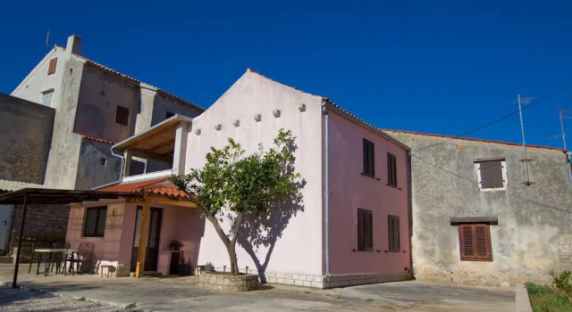 Alen - Apartment Alen, Prenota Appartamento Hotel a Isole Quarnerine con parcheggio, Parcheggio