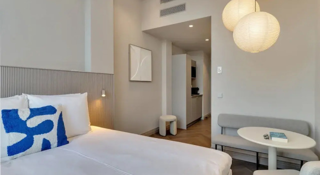 Hotel Kobalt, Забронировать Отель Отели Южной Голландии с парковкой, Парковка