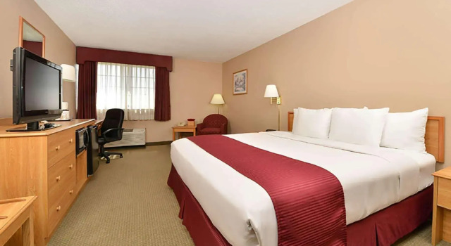 Двухместный номер Standard Baymont by Wyndham Blackwell I-35