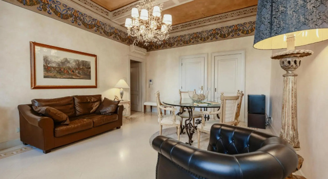 Casa San Domenico, Book Guesthouse Hotels in Mantova with Parking, Parking