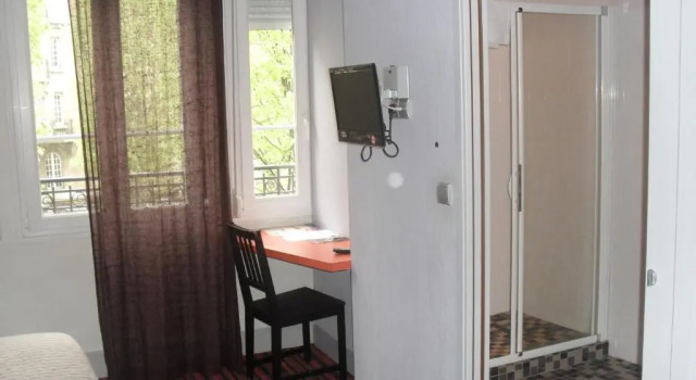 Номер Superior Hôtel Latino Reims Centre
