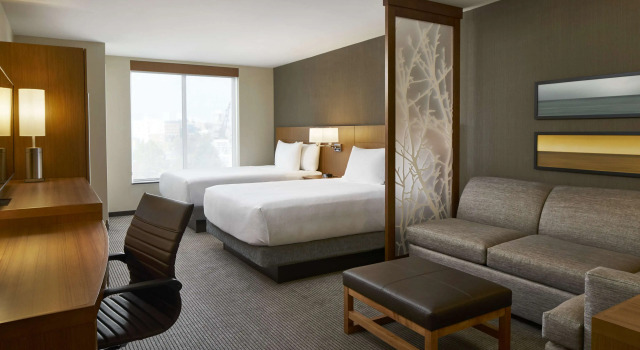 Hyatt Place Wilmington Riverfront