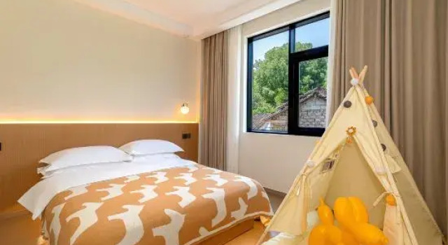 Люкс Yunmanli Garden Hot Sping  Resort  Homestay