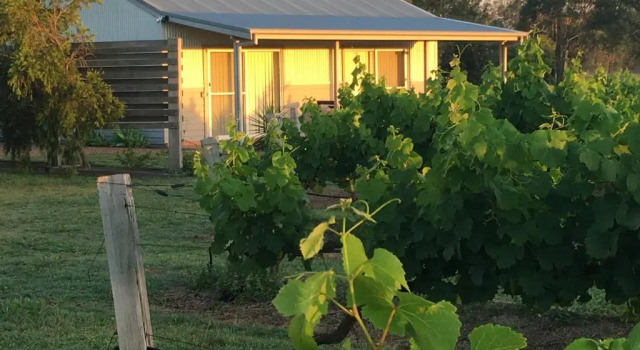 Коттедж с 2 комнатами Emmas Cottage Vineyard