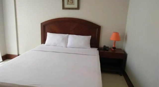 Двухместный номер Deluxe с балконом Country Chateau Hotel