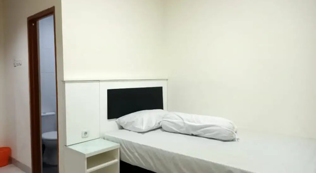 KoolKost Female Syariah @ Geusan Ulun Street, Book Hotel Bandung Wetan 