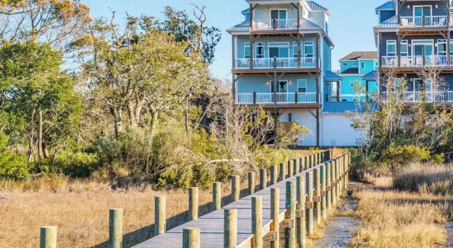 Студия Happily Ever After by Topsail Realty