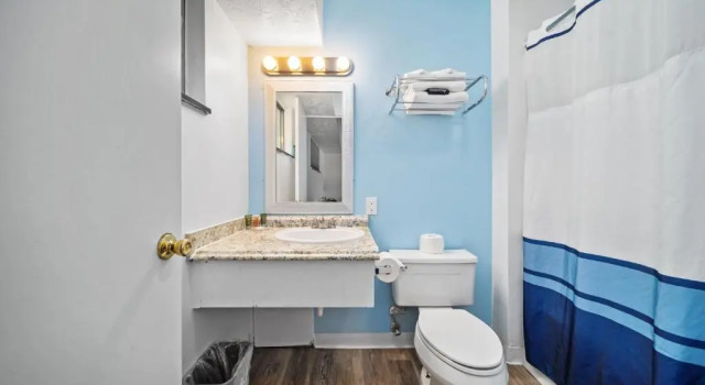 Номер Deluxe Grand Traverse Motel