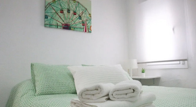 Garcia Rooms by Cadiz Time, Забронировать Отель Отели Кадиса 3 звезды, рядом с Restos del acueducto de Gades, 3*