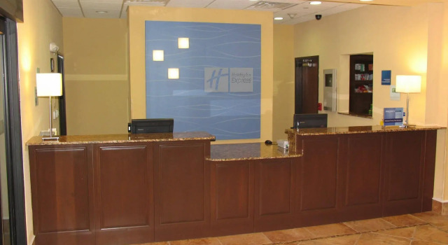 Holiday Inn Express Hotel Suites Lubbock Southwest-Wolfforth by IHG