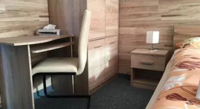 Penzion Cestar, Rezervovat Hostel Hotely v Žilinský kraj s parkováním, Parkování