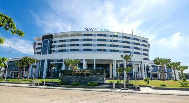 Отель Navy Cam Ranh