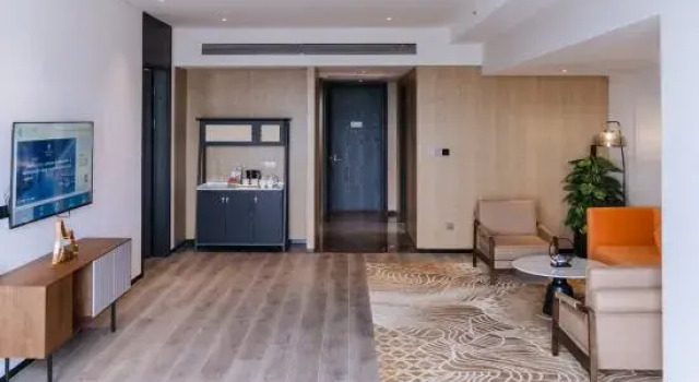 Люкс Executive Jinling Grand Hotel Yancheng