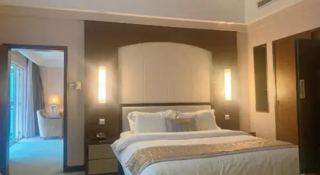 Одноместный люкс Business Lianzhou International Hotel