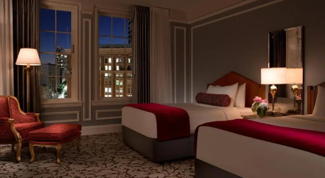 Четырёхместный номер Executive The Biltmore Los Angeles