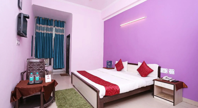 OYO 12784 Fabebo Hotel, Забронировать Отель СПА-отели Грейтер-Нойда, SPA-услуги