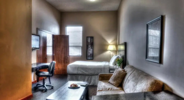 Семейный люкс Podollan Inn & Spa - Grande Prairie