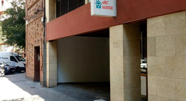 Отель Arc House Barcelona