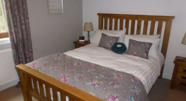 Lord Galloway 31 With Hot Tub, Newton Stewart, Book Hotel Minnigaff Scotland