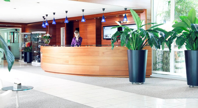 Novotel Chartres, Rezerwuj Hotel Hotele w Chartres ze śniadaniem, Śniadanie