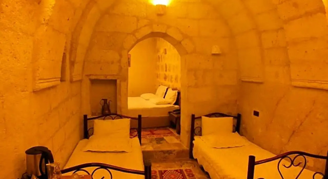 Семейный люкс Dilek Tepesi Cave Hotel