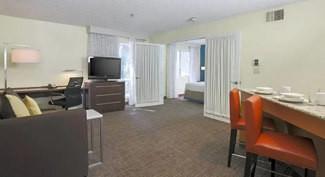 Двухместный люкс c 1 комнатой Residence Inn by Marriott Bakersfield West