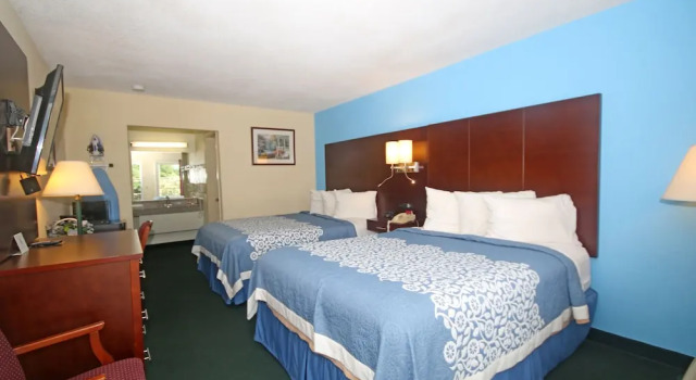 Четырёхместный номер Standard Hamilton Inn Jonesville I-77
