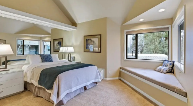 River Ridge 424ab, Rezerwuj Hotel Bend Bachelor