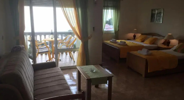 Студия Majero Apartments