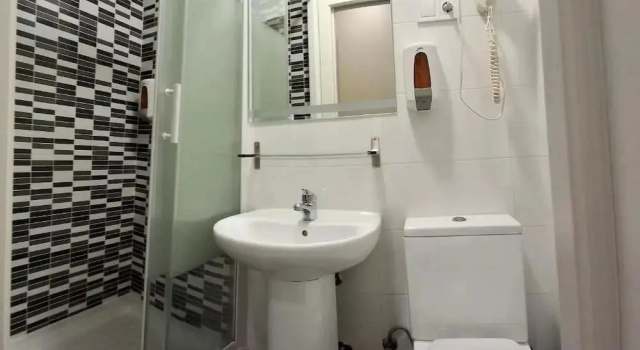 Номер Standard CH CRUZ MADRiD