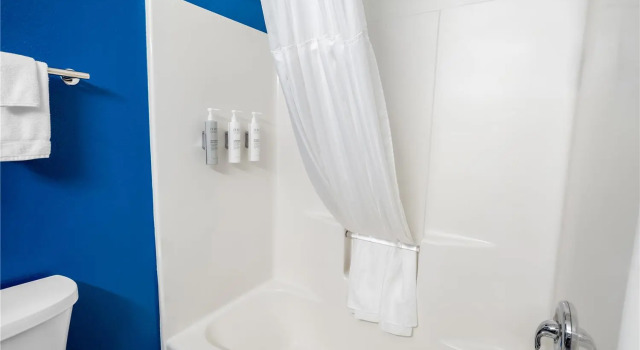 Четырёхместный номер Standard Spark by Hilton Tumwater