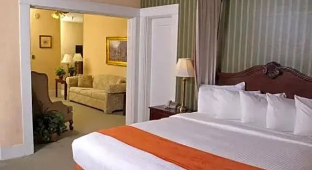 Номер Standard Historic Santa Maria Inn