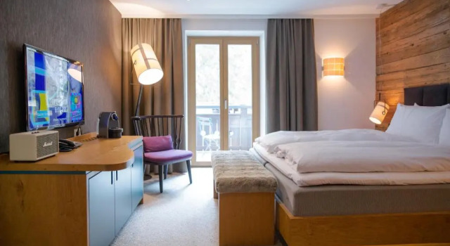 Семейный люкс Valluga Hotel