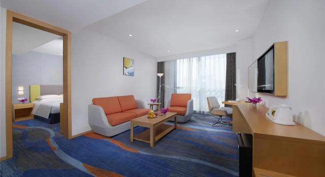 Двухместный люкс Holiday Inn Express Zhengzhou Zhengdong by IHG