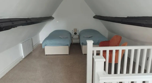 Old School House-2 Bedroom-sleeps 6-large Garden, Брондау Қонақ үй Форест оф Дин England