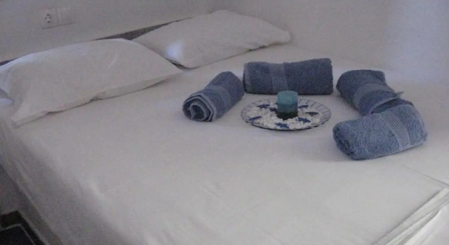 Номер Standard Pension Irini-Vicky
