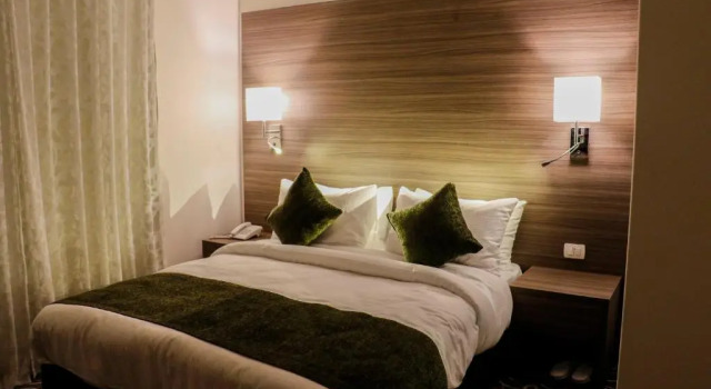 Двухместная студия Deluxe Almond Hotel Apartments