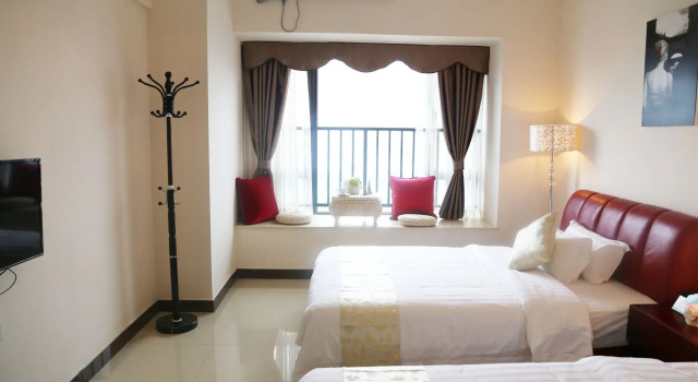 Yi Long International Apartment