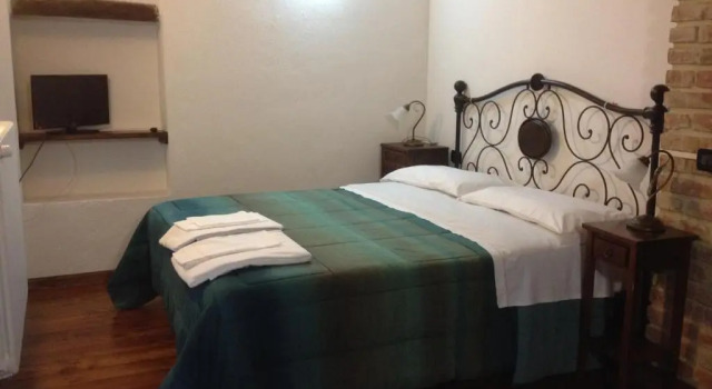 Casa Vacanze Sotto l'Arco, Rezervasyon Otel Barete Abruzzo