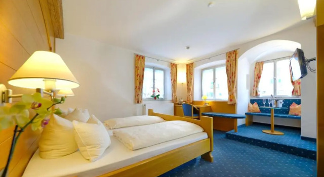 Номер Comfort Hotel Alte Post