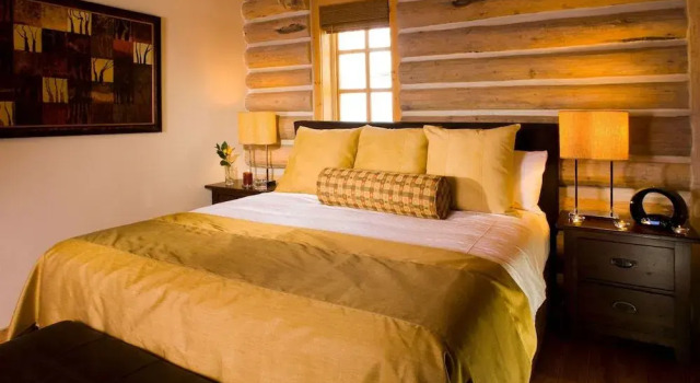 Private Unique On-mtn  4br 4ba 4 Bedroom Cabin by RedAwning, Забронировать Отель Отели Бивер-Крик 4 звезды, рядом с Гонконгский Диснейленд, 4*