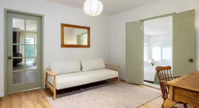 Carlsbad Cottage - Remodeled, Забронировать Дом для отпуска Коттеджи Карлсбад, рядом с New Village Arts Theatre, Коттедж