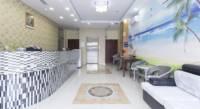 Hotel Raja Bot, Забронировать Отель Отели Куала-Лумпура с парковкой, рядом с Petronas Philharmonic Hall KLCC, Парковка
