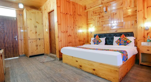 FabHotel Mahadev Cottage