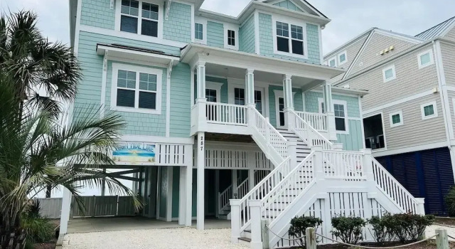 Коттедж 287 Obw 6 Bedroom Home by RedAwning
